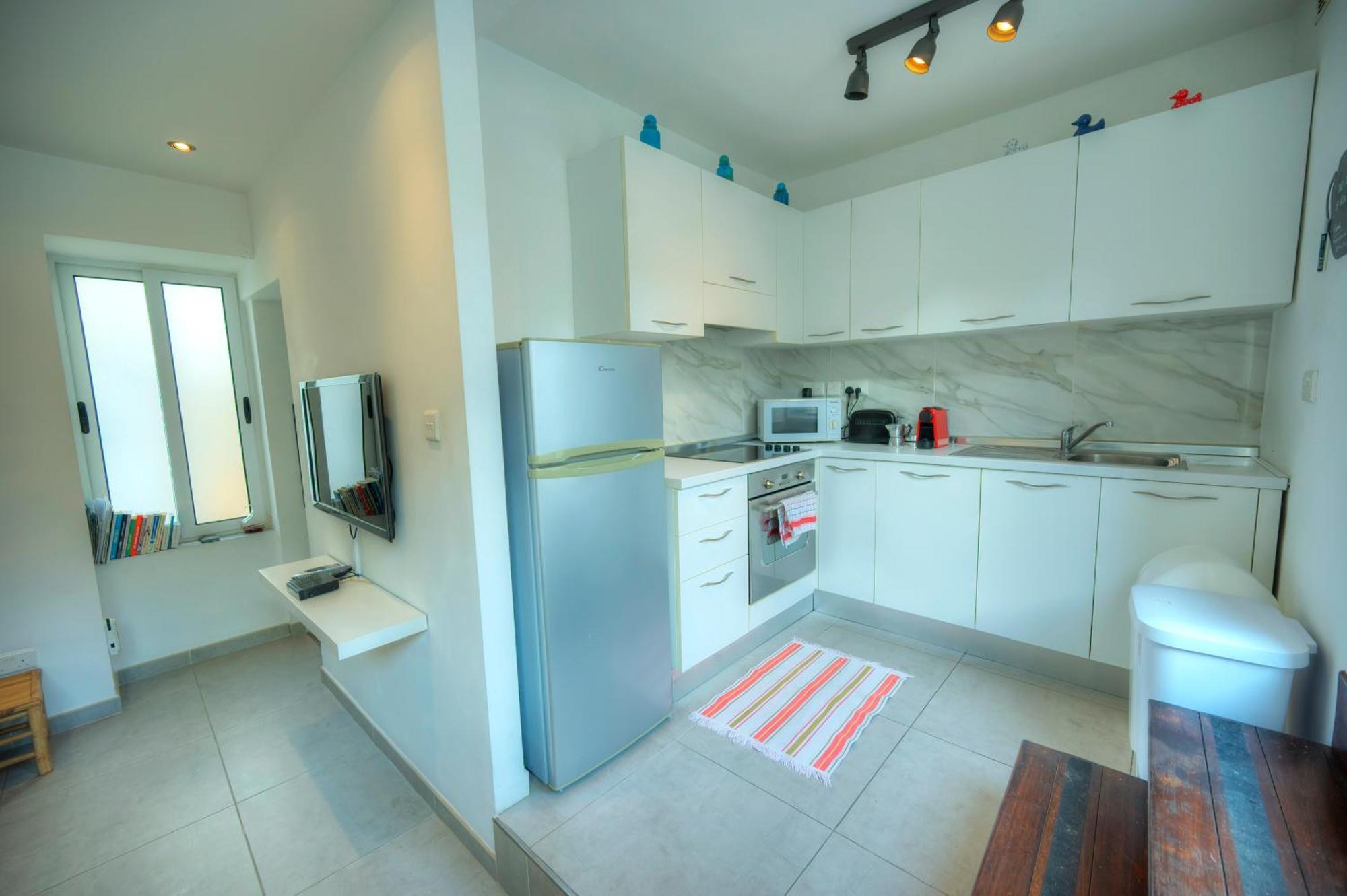 Seaview Sliema 30 Seconds To High Street & Ferry, 2X Double En-Suite Bedrooms, Modern Whole Traditional Townhouse, Kitchen, Living Area, & Roof Terrace Σλιέμα Εξωτερικό φωτογραφία